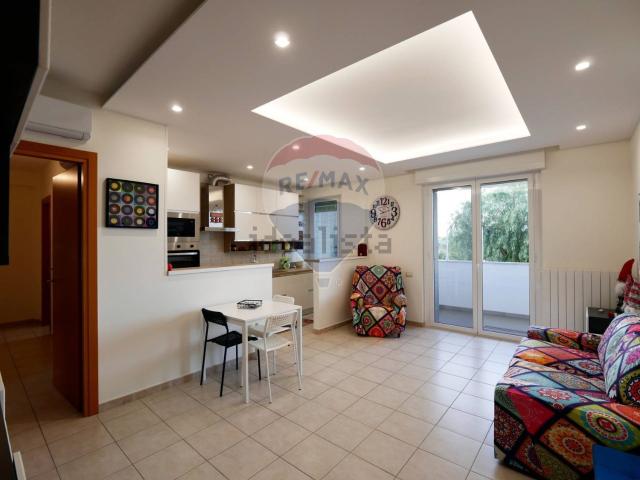 Appartamento in vendita di 85 m² in Strada Provinciale Modugno Carbonara, 429