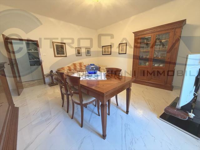 Appartamento in vendita di 85 m² in Strada Statale 9 Via Emilia