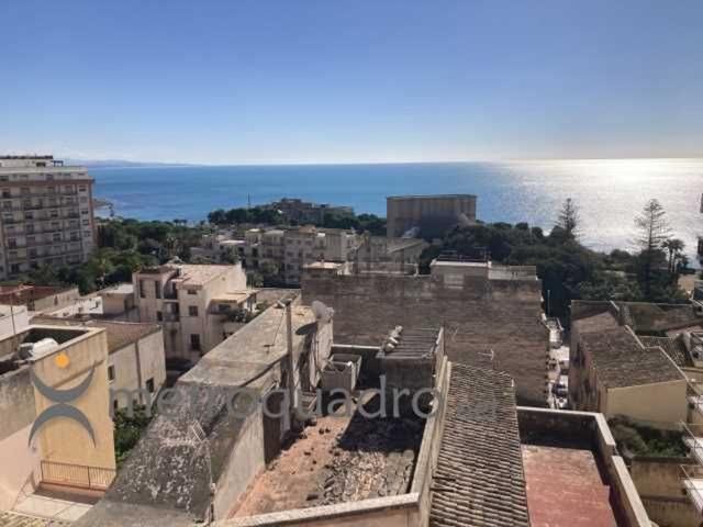Appartamento in vendita di 85 m² in Vicolo Valverde