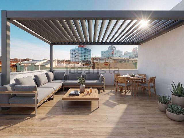 Appartamento in vendita di 85 m² in Via Tamburino Sardo, 23