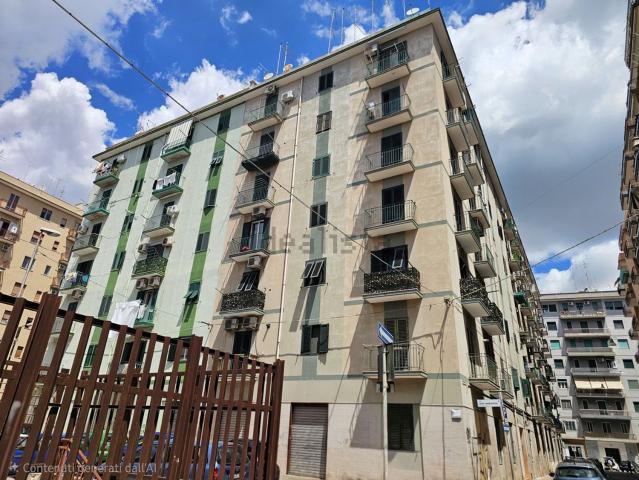 Appartamento in vendita di 85 m² in Via Tesoro, 8