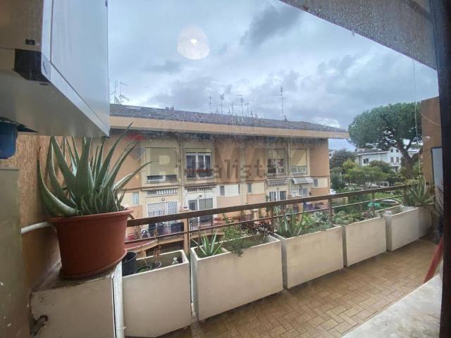 Appartamento in vendita di 85 m² in Via Tespi, 232