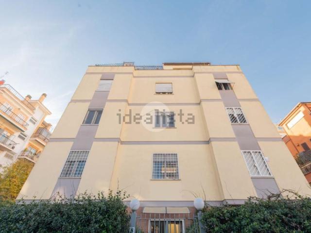 Appartamento in vendita di 85 m² in Via Tommaso Silvestri