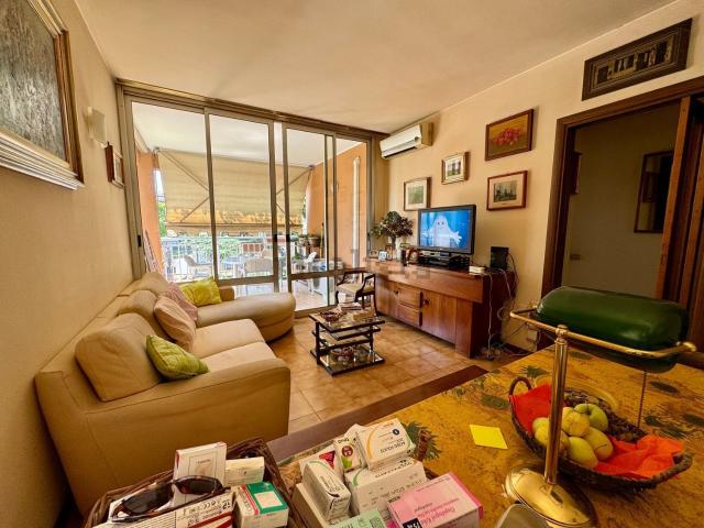 Appartamento in vendita di 85 m² in Via Trenno, 18