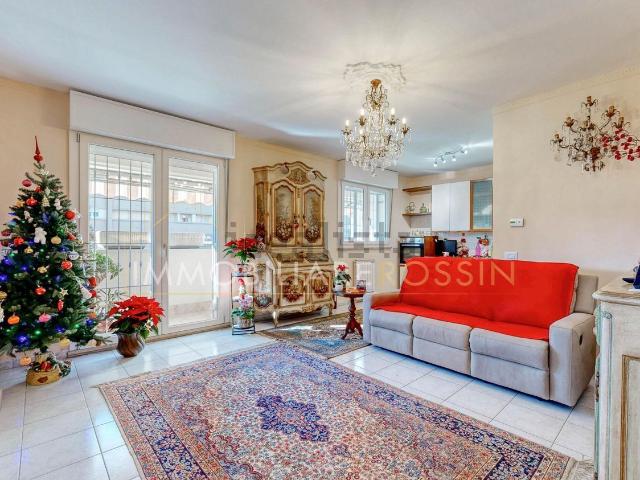 Appartamento in vendita di 85 m² in Via Trento, 21