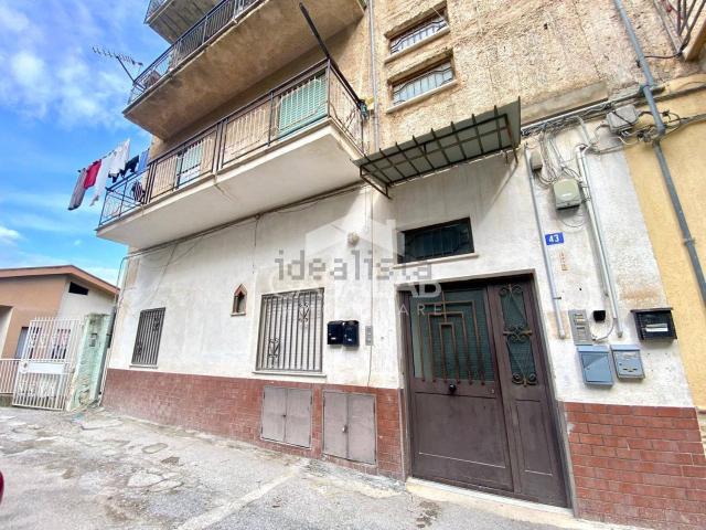 Appartamento in vendita di 85 m² in Via Trento, 43