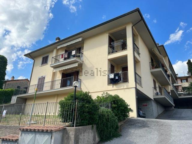 Appartamento in vendita di 85 m² in Via trieste, 20