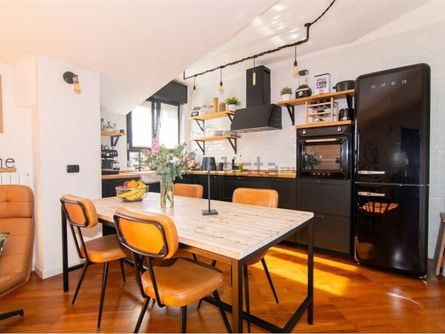 Appartamento in vendita di 85 m² in Via Tripoli, 37