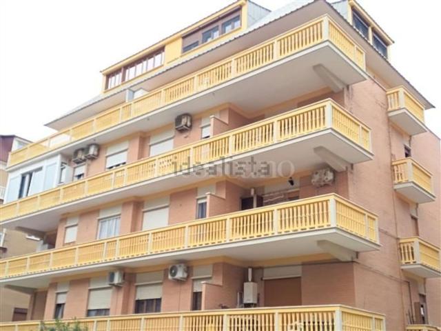 Appartamento in vendita di 85 m² in Via Umberto Grosso