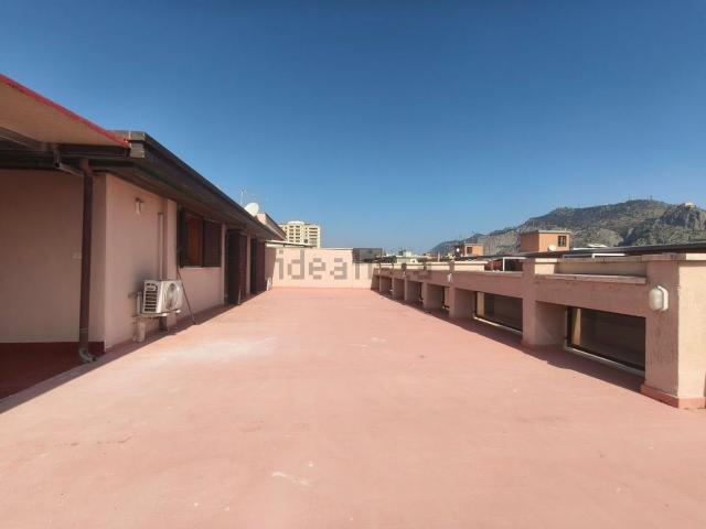 Appartamento in vendita di 85 m² in Via Vann&apos  Antò, 4
