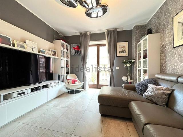 Appartamento in vendita di 85 m² in Via Vincenzo da Seregno, 11
