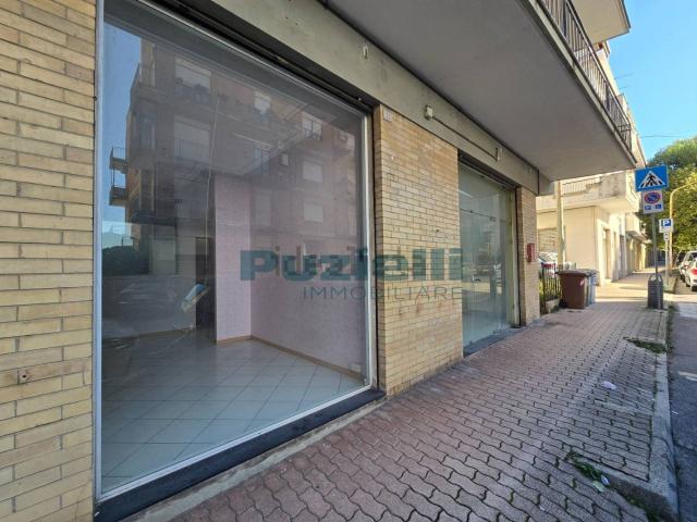 Appartamento in vendita di 85 m² in Via Vincenzo Monaldi