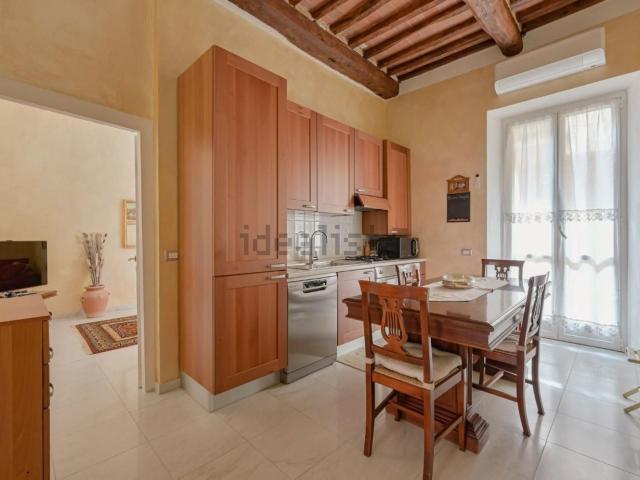Appartamento in vendita di 85 m² in Via VII Luglio, 54033