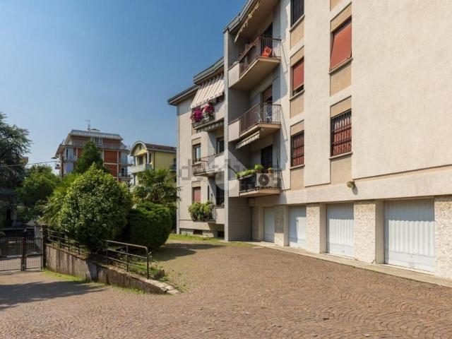 Appartamento in vendita di 85 m² in Via Vittorio Veneto, 38