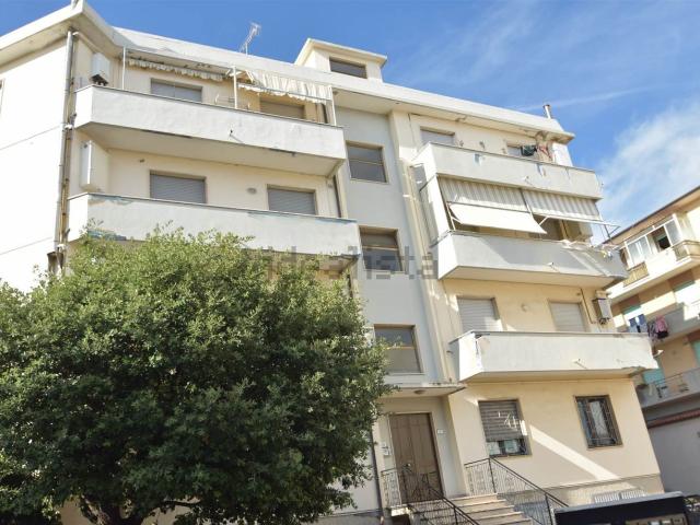 Appartamento in vendita di 85 m² in Via Volturno, 8