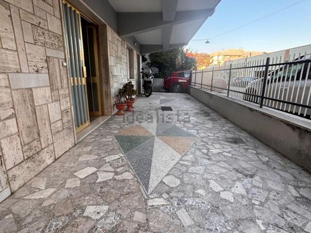 Appartamento in vendita di 85 m² in Via Zaccaria da Teramo, 5