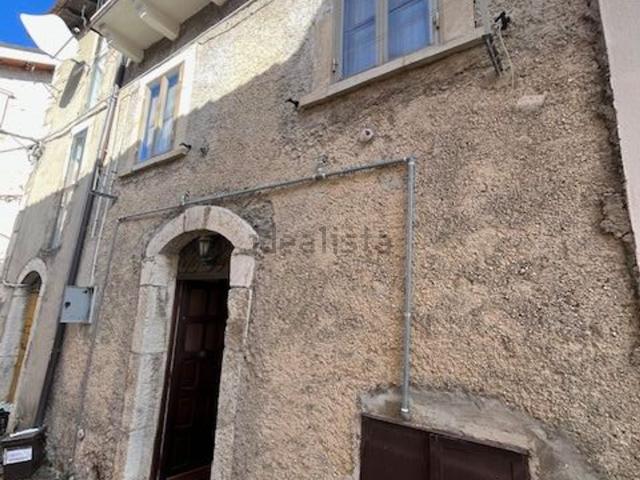 Appartamento in vendita di 85 m² in Via Zuccherini