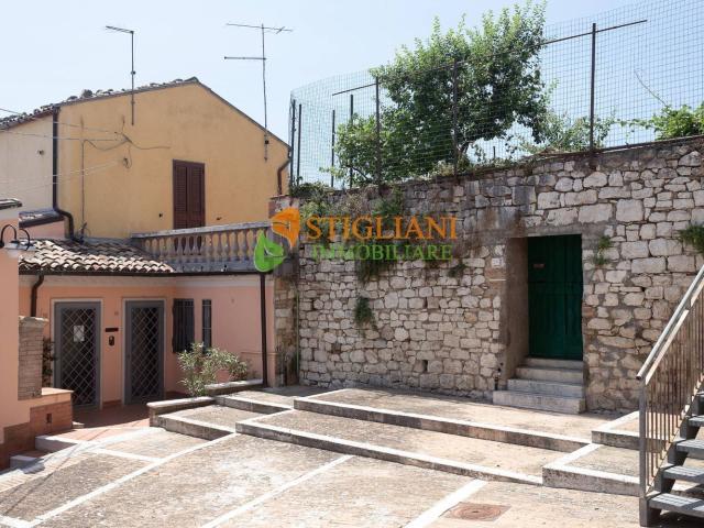 Appartamento in vendita di 85 m² in Via A. Chiarizia