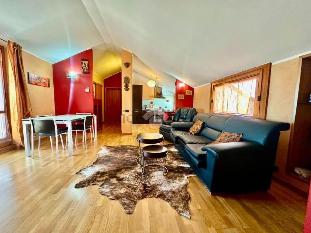 Appartamento in vendita di 85 m² in Via A. Locatelli, 64