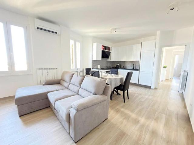 Appartamento in vendita di 85 m² in Via Acaia, 24