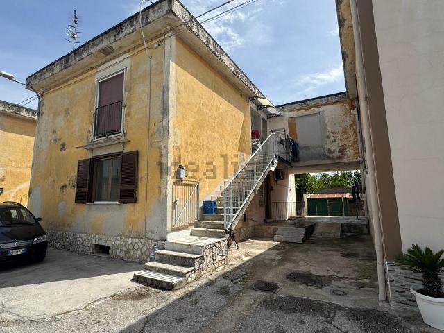Appartamento in vendita di 85 m² in Via Abbadia, 3