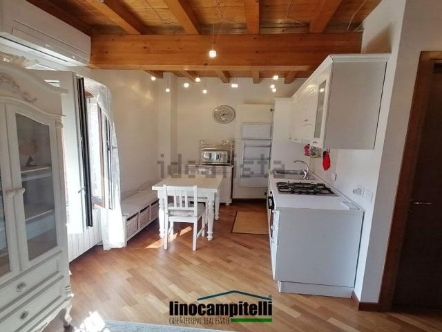 Appartamento in vendita di 85 m² in Via al Naviglio