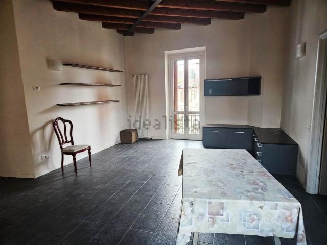 Appartamento in vendita di 85 m² in Via Alessandro Coti Zelati, 83
