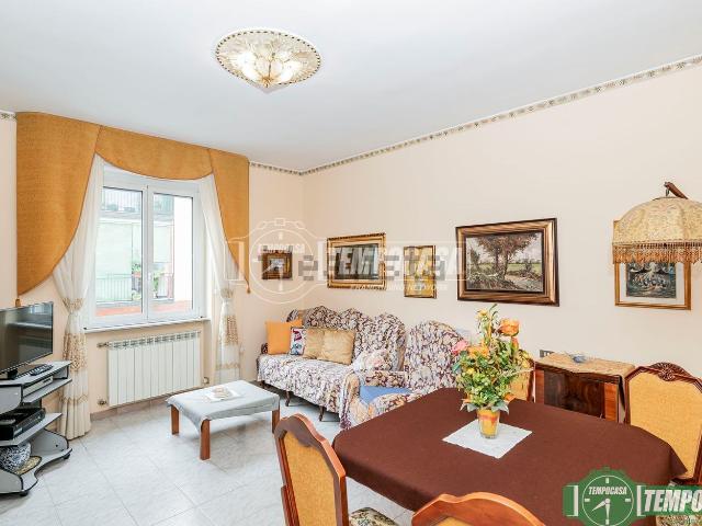 Appartamento in vendita di 85 m² in Via Amerigo Vespucci, 10
