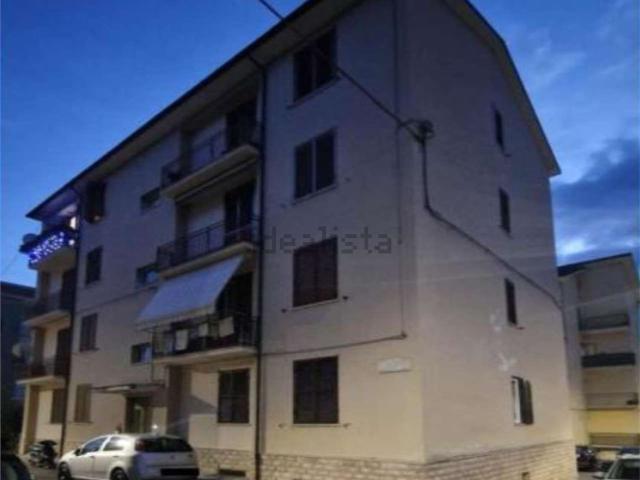 Appartamento in vendita di 85 m² in Via Amleto Contucci