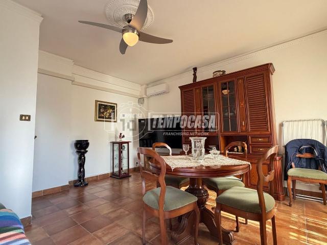 Appartamento in vendita di 85 m² in Via Andrea Podestà, 25