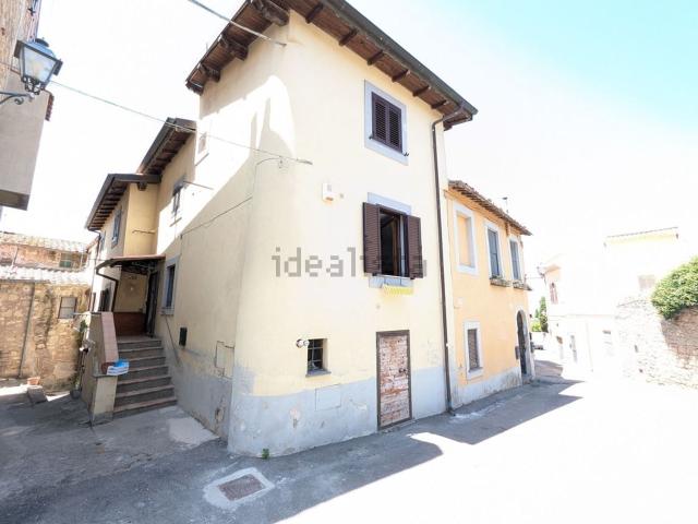 Appartamento in vendita di 85 m² in Via Antica, 70