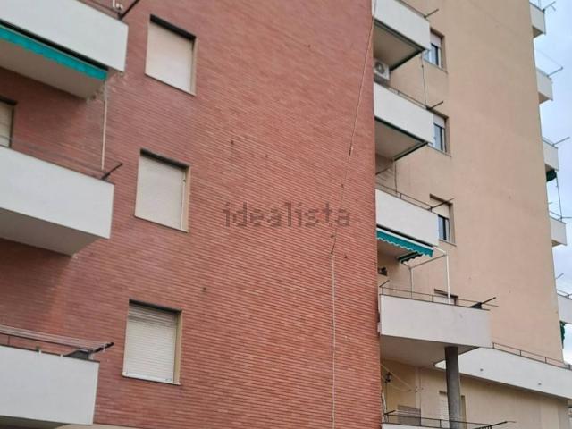 Appartamento in vendita di 85 m² in Via Antonio Sant&apos Elia, 55
