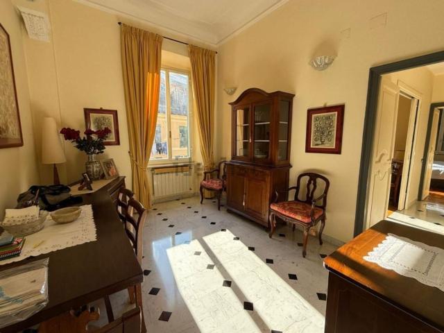 Appartamento in vendita di 85 m² in Via Assarotti
