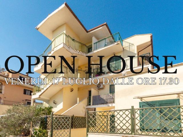 Appartamento in vendita di 85 m² in Via Arcinazzo Romano, 36