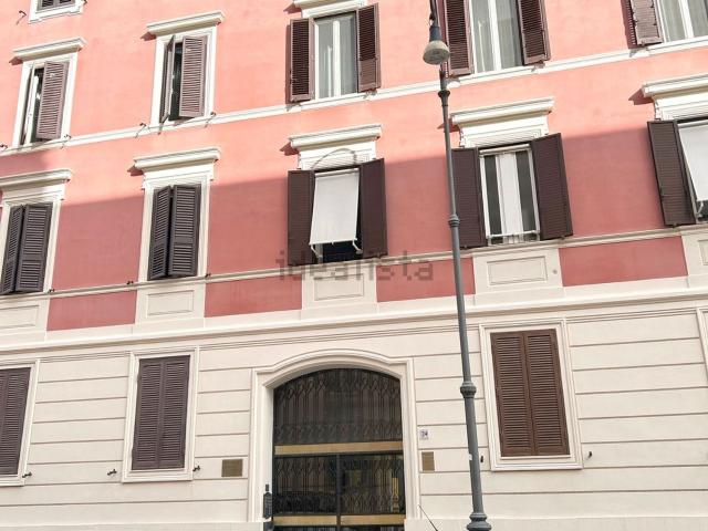 Appartamento in vendita di 85 m² in Via Ariosto, 24