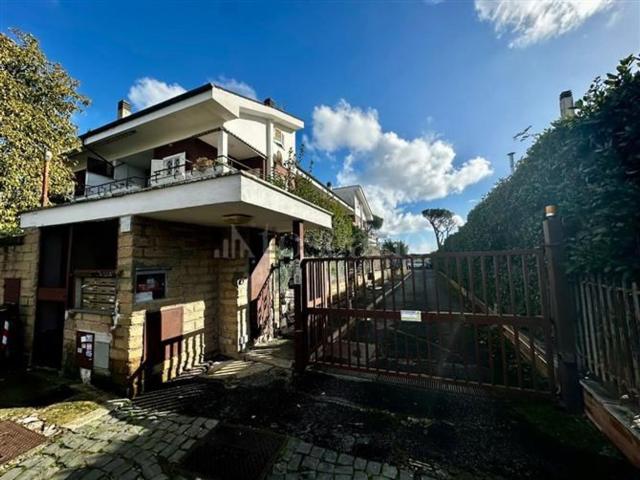 Appartamento in vendita di 85 m² in Via Aristofane