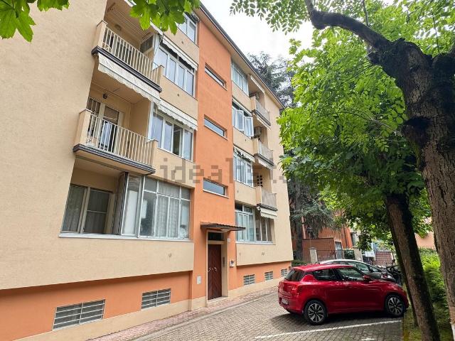 Appartamento in vendita di 85 m² in Via Augusto Romagnoli, 31