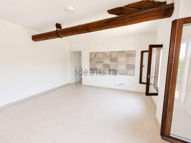 Appartamento in vendita di 85 m² in Via Bassa