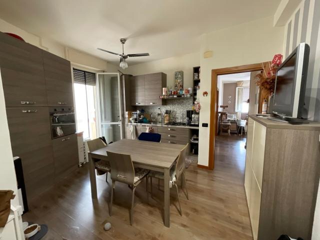 Appartamento in vendita di 85 m² in Via Bengasi