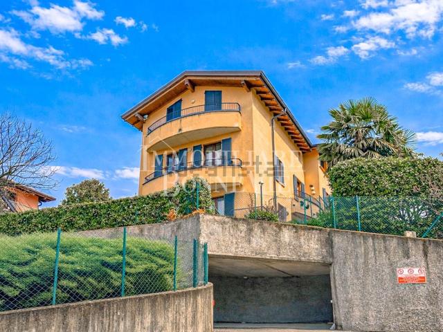 Appartamento in vendita di 85 m² in Via Bernaschina, 467