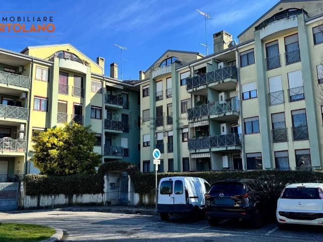 Appartamento in vendita di 85 m² in Via C. A. Colombo, 22