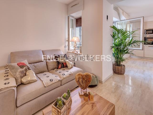 Appartamento in vendita di 85 m² in Via Camillo Benso Conte di Cavour, 27