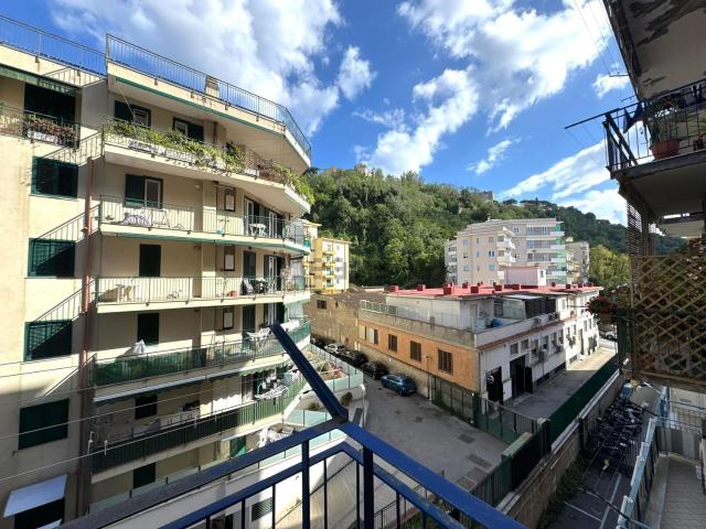 Appartamento in vendita di 85 m² in Via Campegna, 85