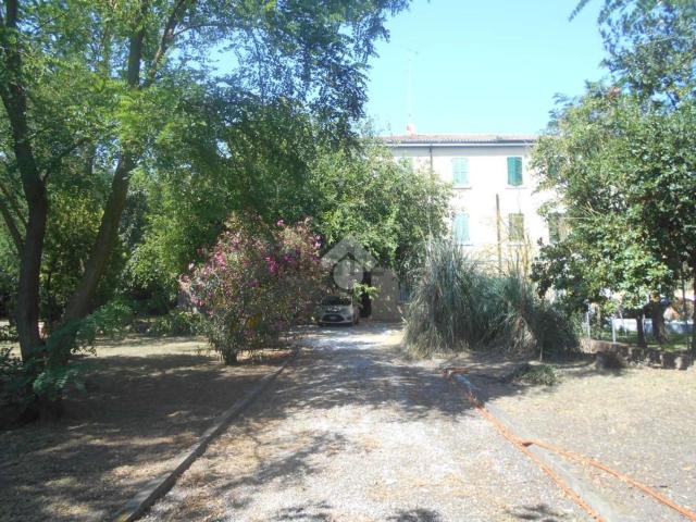 Appartamento in vendita di 85 m² in Via Caduti del Mare, 58