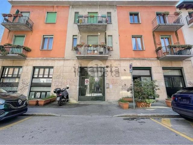 Appartamento in vendita di 85 m² in Via Carlo Bellerio, 22