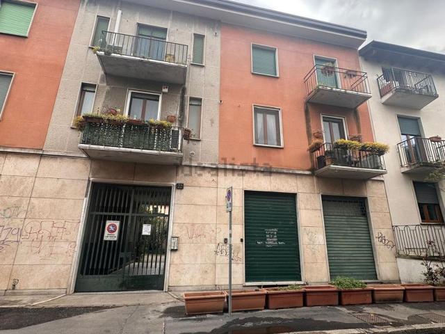 Appartamento in vendita di 85 m² in Via Carlo Bellerio