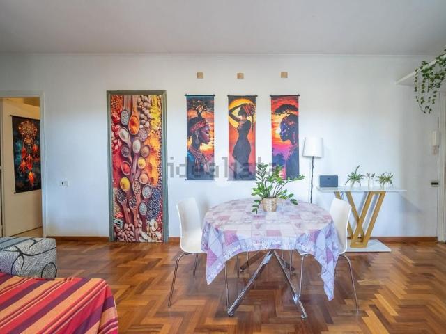 Appartamento in vendita di 85 m² in Via Carlo Bertinazzi, 26