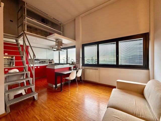 Appartamento in vendita di 85 m² in Via Carlo Boncompagni, 70