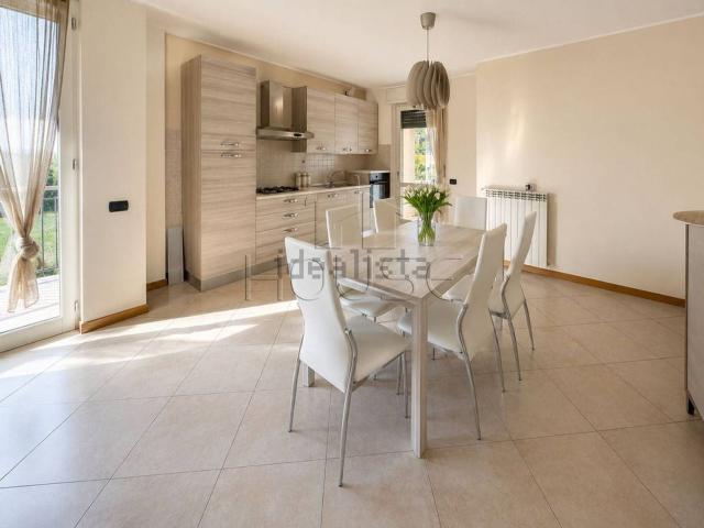 Appartamento in vendita di 85 m² in Via Carolina Torreggiani