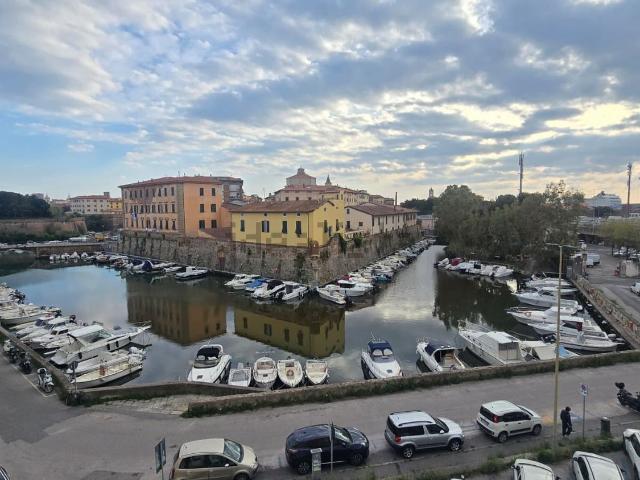 Appartamento in vendita di 85 m² in Via Castelli